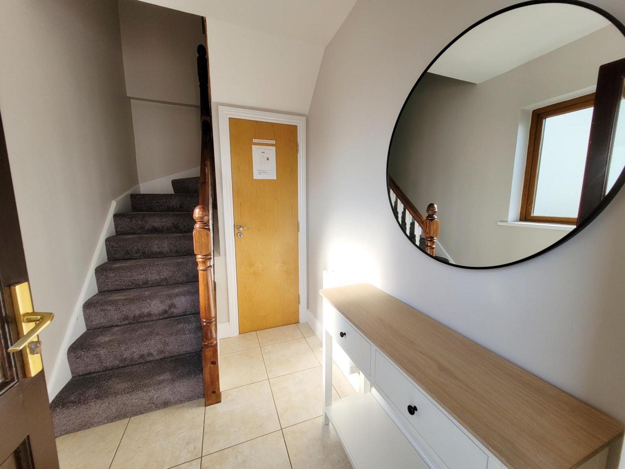 Donegan Court Aparthotel Galway Eksteriør bilde