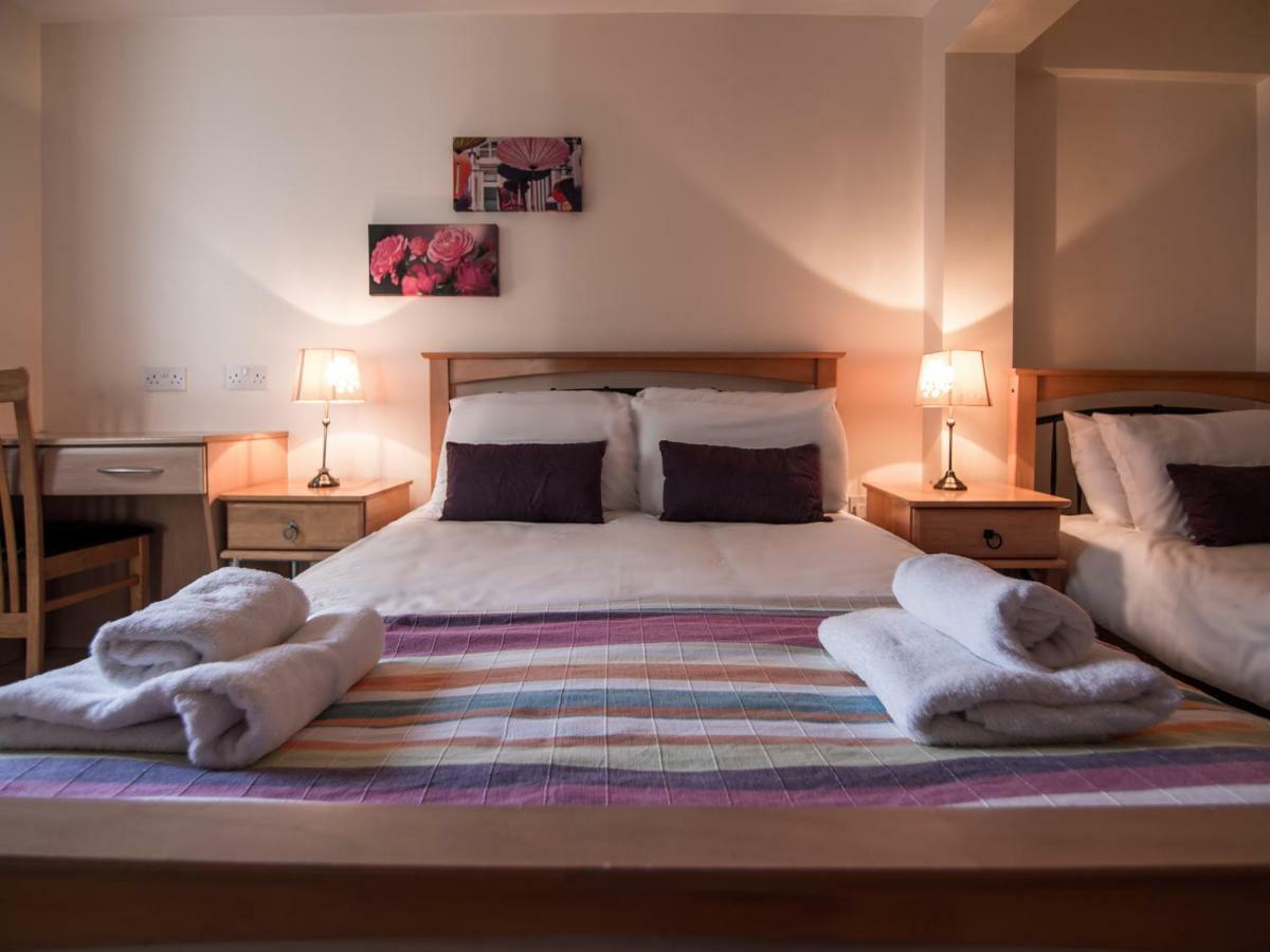 Donegan Court Aparthotel Galway Eksteriør bilde